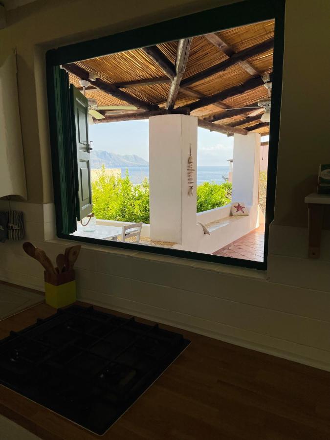 Villa Pomelia, Villa Nel Corso Di Santa Marina Salina A 50 Mt Dal Mare Екстер'єр фото